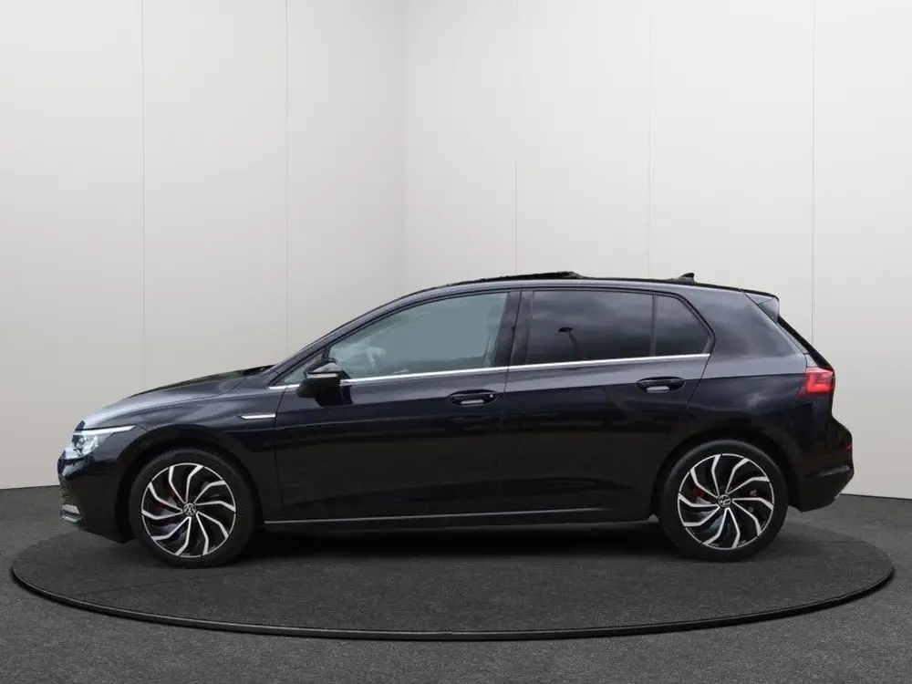 Volkswagen Golf 1.5 TSI 1st Edition IQ Light/Pano/ACC/Navi/M uit 2020, foto 2