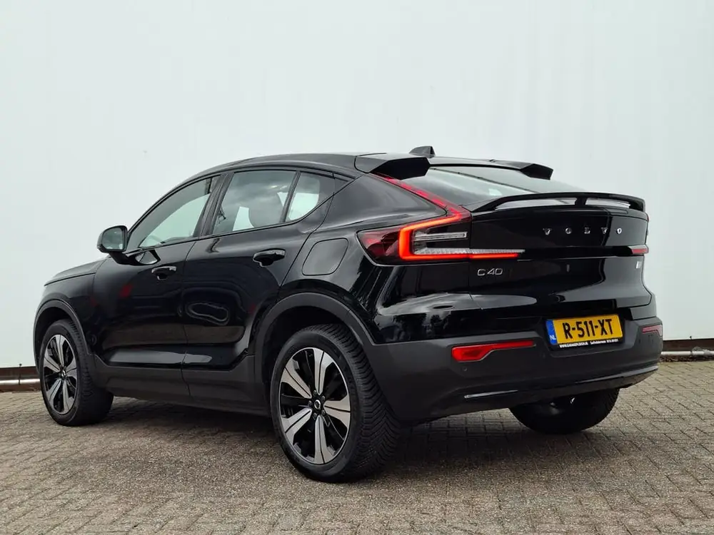 Volvo C40 SOH 90% Core 69 kWh Carplay Pano Elek.Trekhaak Cam uit 2022, foto 2