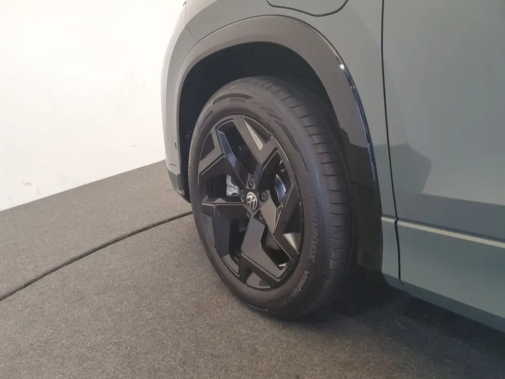 Volkswagen Tayron 1.5 eHybrid 204pk DSG/AUT R-Line Wegklapba uit 2025, foto 10