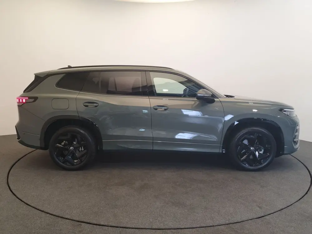 Volkswagen Tayron 1.5 eHybrid 204pk DSG/AUT R-Line Wegklapba uit 2025, foto 6