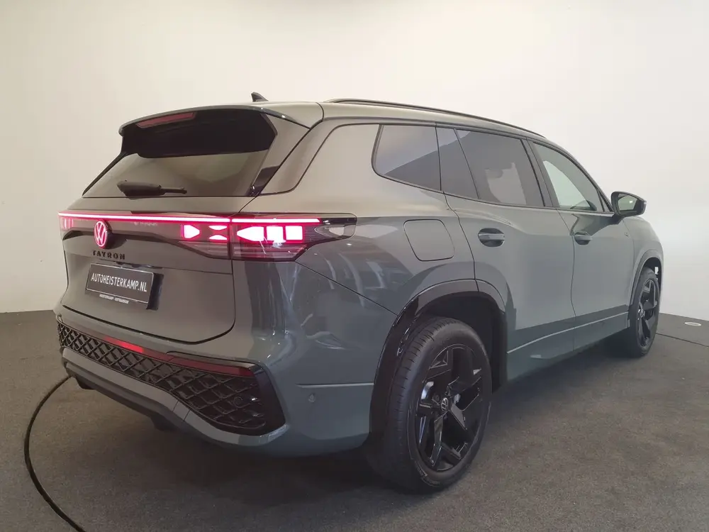 Volkswagen Tayron 1.5 eHybrid 204pk DSG/AUT R-Line Wegklapba uit 2025, foto 7