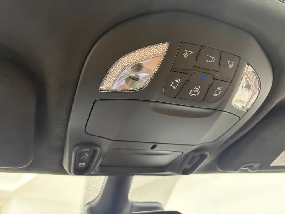 Lancia Voyager 3.6 V6 Hybride Pinnacle (bj 2023, automaat) uit 2023, foto 13