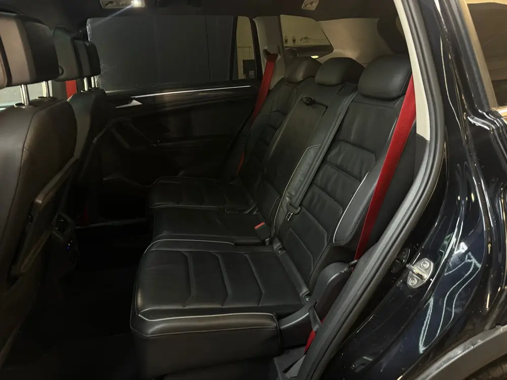 Volkswagen Tiguan Allspace 2.0 TSI 4M 3 x R Line Pano|Memory uit 2020, foto 12