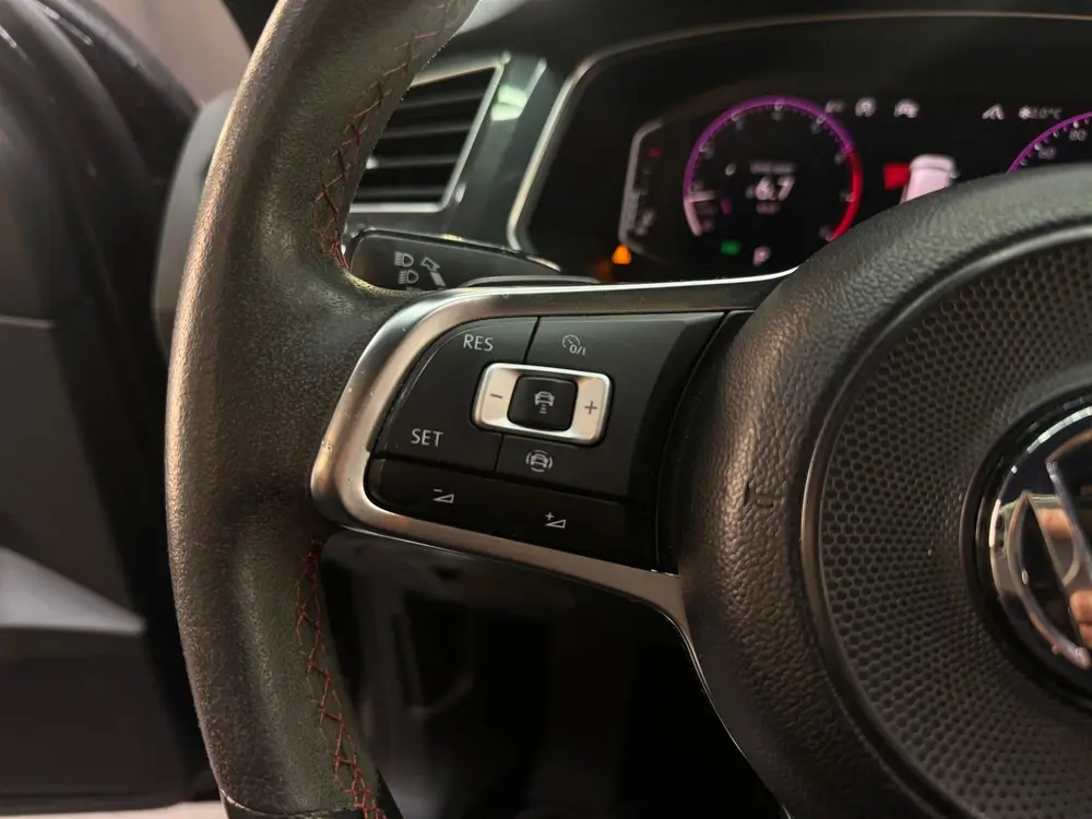 Volkswagen Tiguan Allspace 2.0 TSI 4M 3 x R Line Pano|Memory uit 2020, foto 16