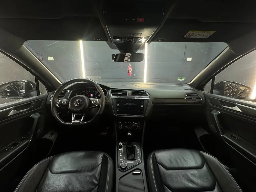 Volkswagen Tiguan Allspace 2.0 TSI 4M 3 x R Line Pano|Memory uit 2020, foto 4