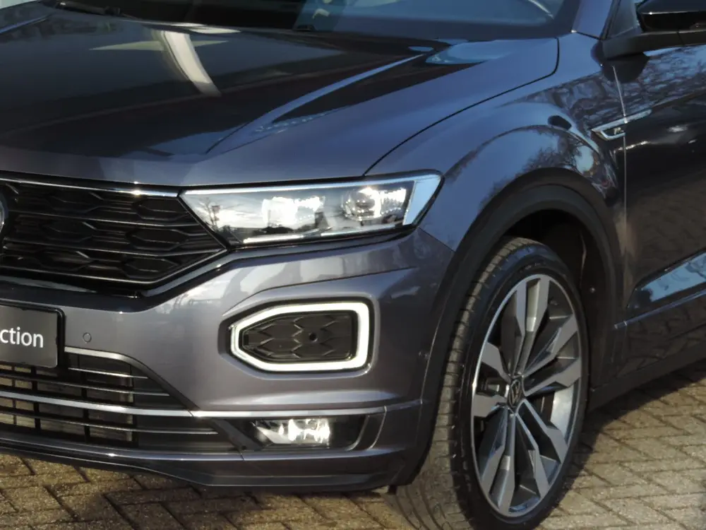 Volkswagen T-Roc Cabrio 1.5 TSI 110kW R-Line Black Style DSG uit 2021, foto 5