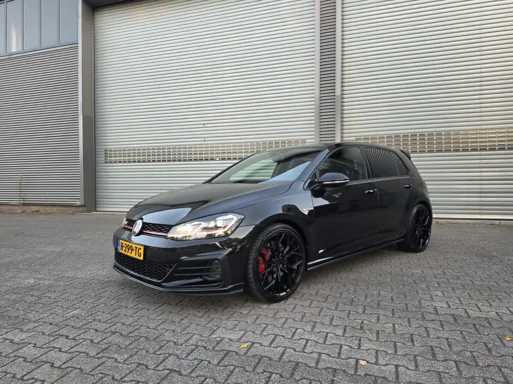Volkswagen Golf VII Golf GTI 2.0 TSI 290pk 7-DSG 2019 Zwart uit 2019