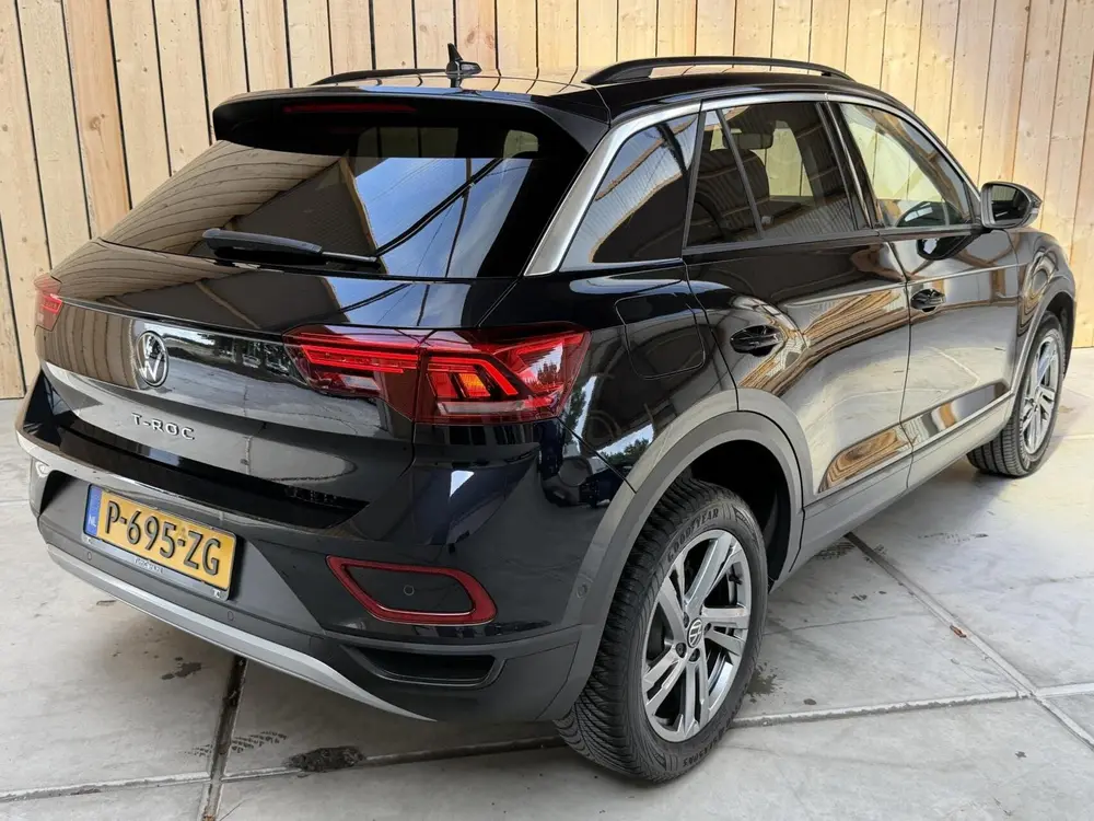 Volkswagen T-Roc 1.0 TSI Life 75 Edition Apple CarPlay/Andro uit 2022, foto 2