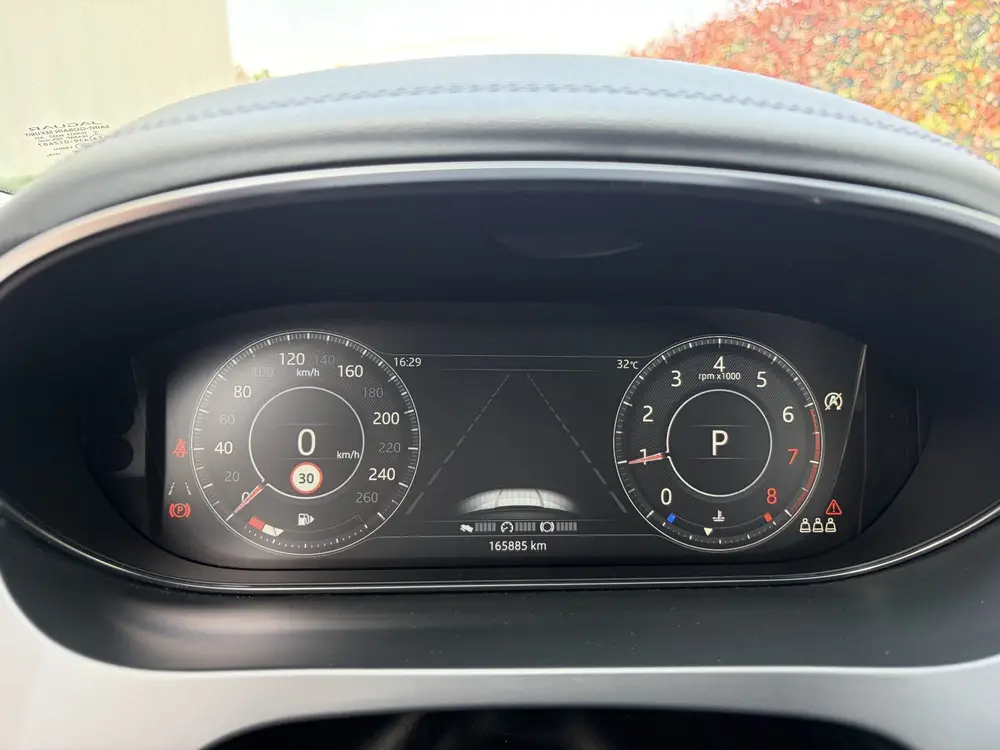 Jaguar E-Pace 2.0 P250 AWD HSE / AUTOMAAT / PANORAMADAK / ME uit 2019, foto 12