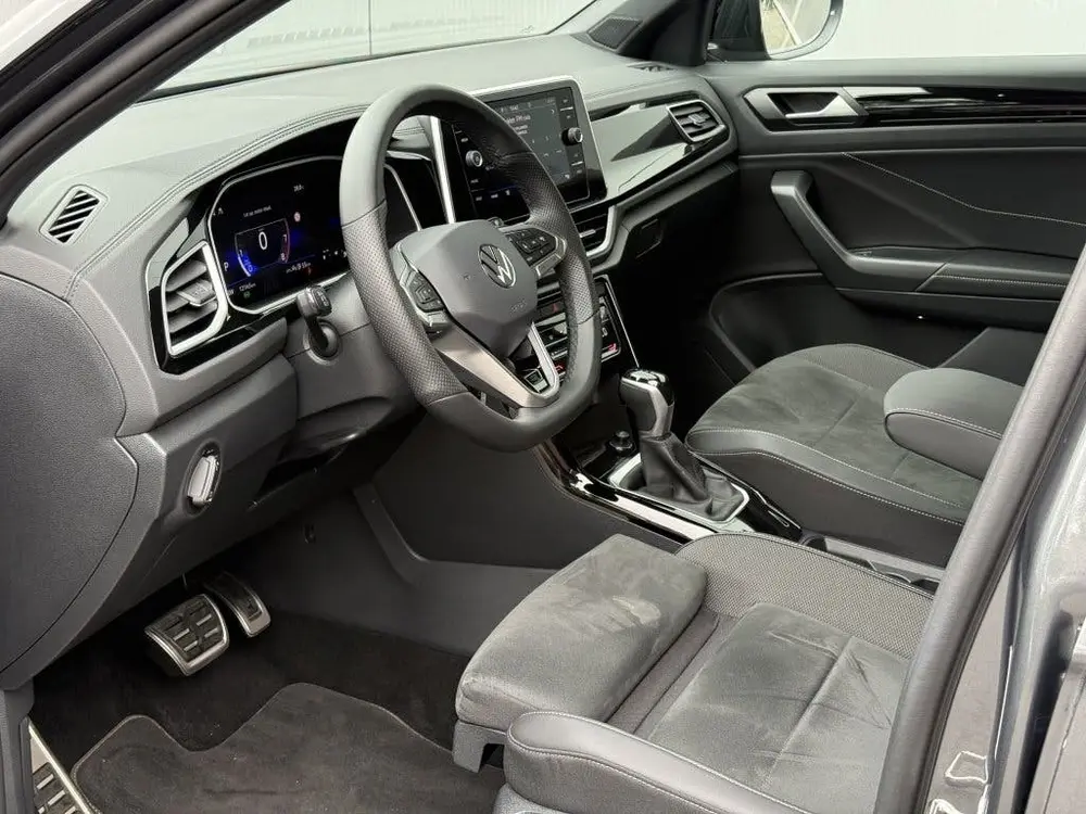 Volkswagen T-Roc 1.5 TSI R-Line Carplay Camera Led Acc Trekh uit 2025, foto 12