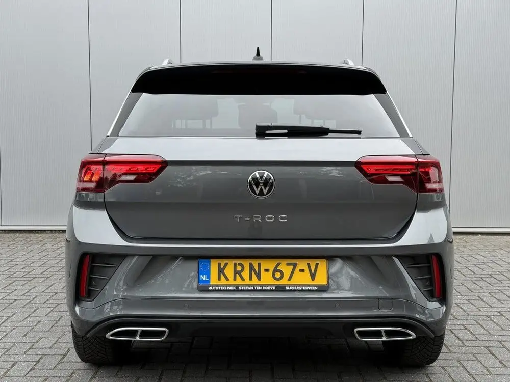 Volkswagen T-Roc 1.5 TSI R-Line Carplay Camera Led Acc Trekh uit 2025, foto 6