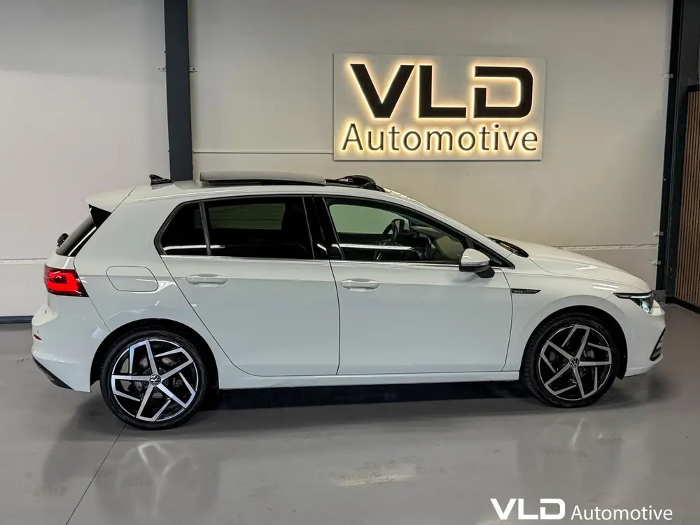 Volkswagen Golf 1.5 eTSI Pano Sfeer Memory IQ Cam Acc Navi uit 2020, foto 10