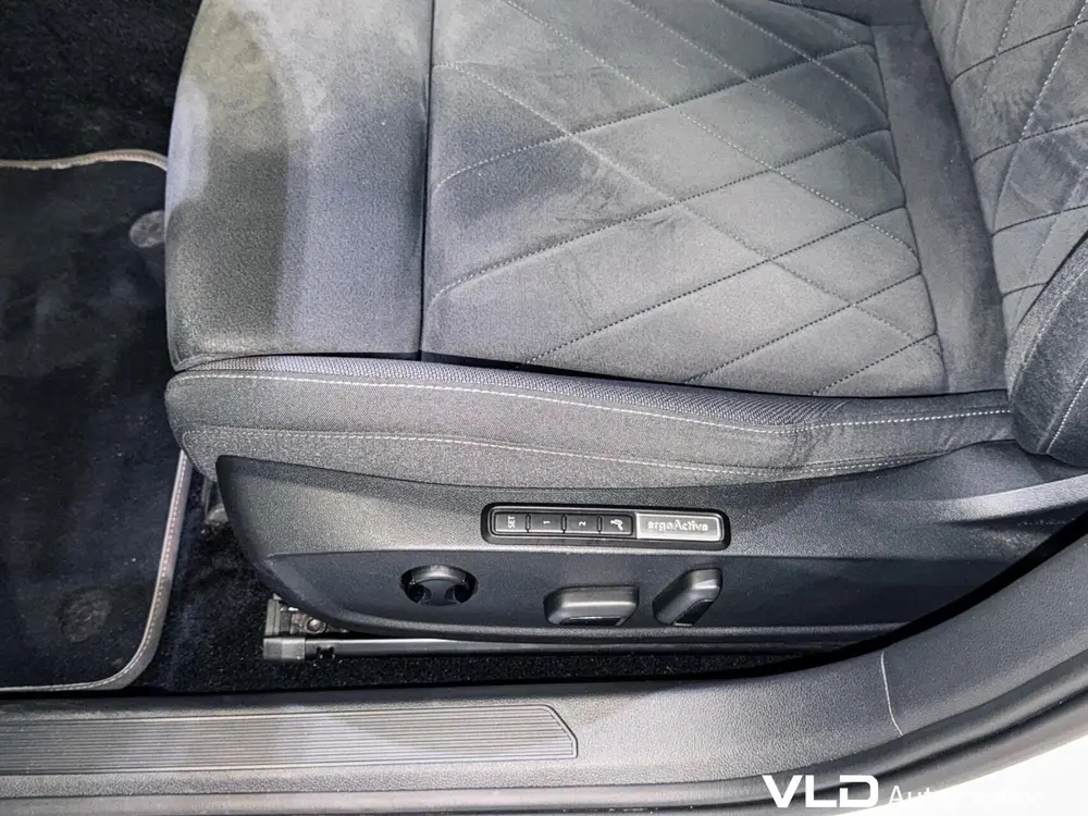 Volkswagen Golf 1.5 eTSI Pano Sfeer Memory IQ Cam Acc Navi uit 2020, foto 19