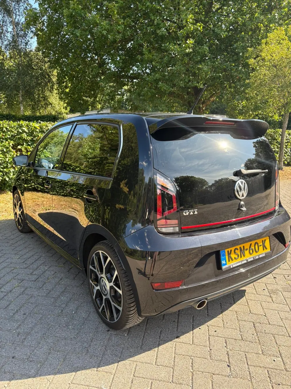 Volkswagen Up! 1.0 TSI 115PK 5D 2019 Zwart uit 2019, foto 8