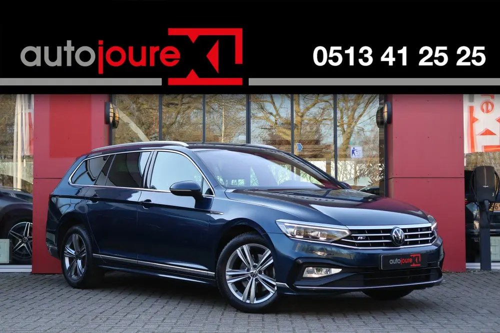Volkswagen Passat Variant 1.5 TSI R-Line Business + | Origin uit 2022