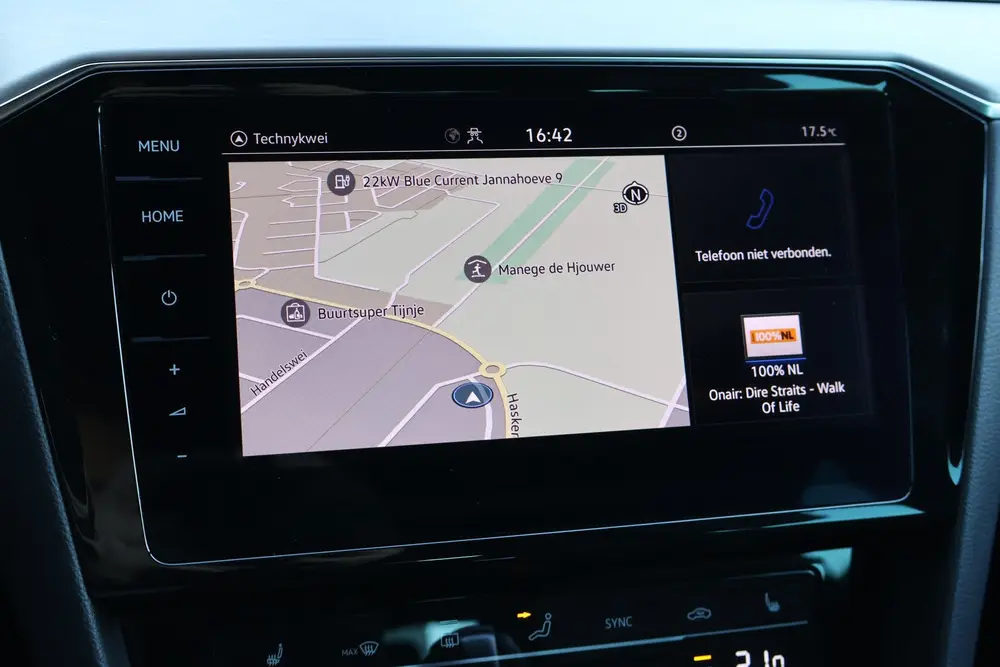 Volkswagen Passat Variant 1.5 TSI R-Line Business + | Origin uit 2022, foto 11