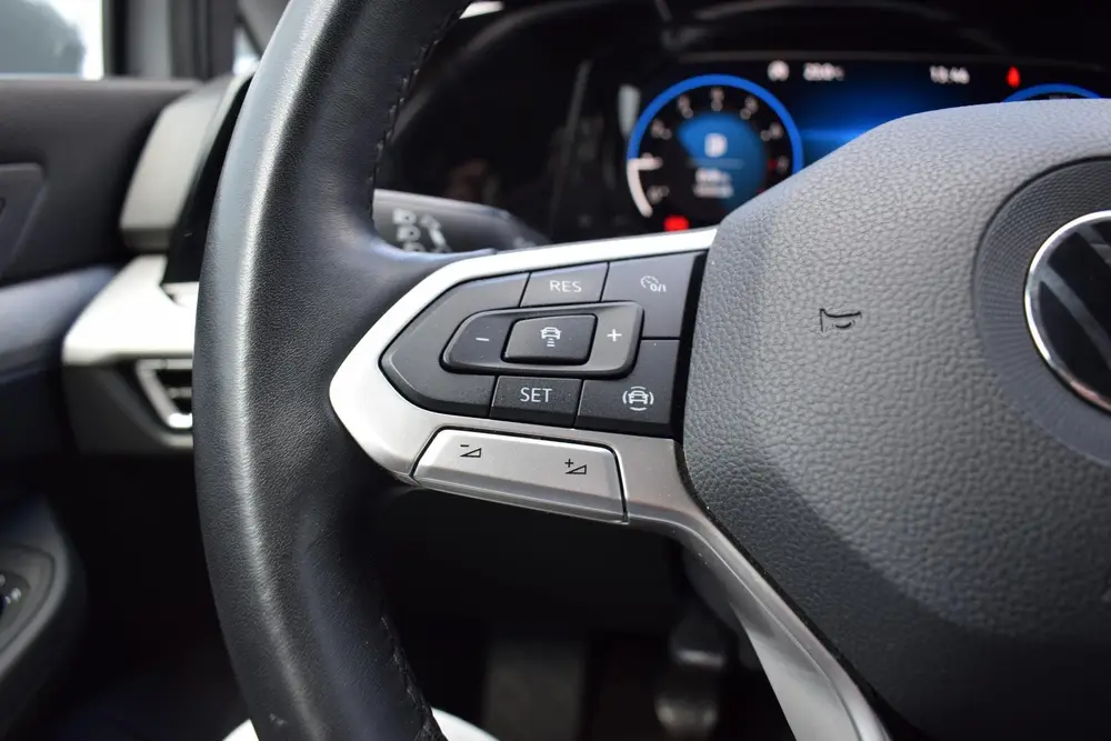 Volkswagen Golf Variant 1.0 TSI Life | Apple CarPlay | LED | uit 2023, foto 14
