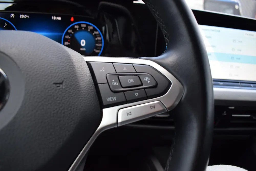 Volkswagen Golf Variant 1.0 TSI Life | Apple CarPlay | LED | uit 2023, foto 16