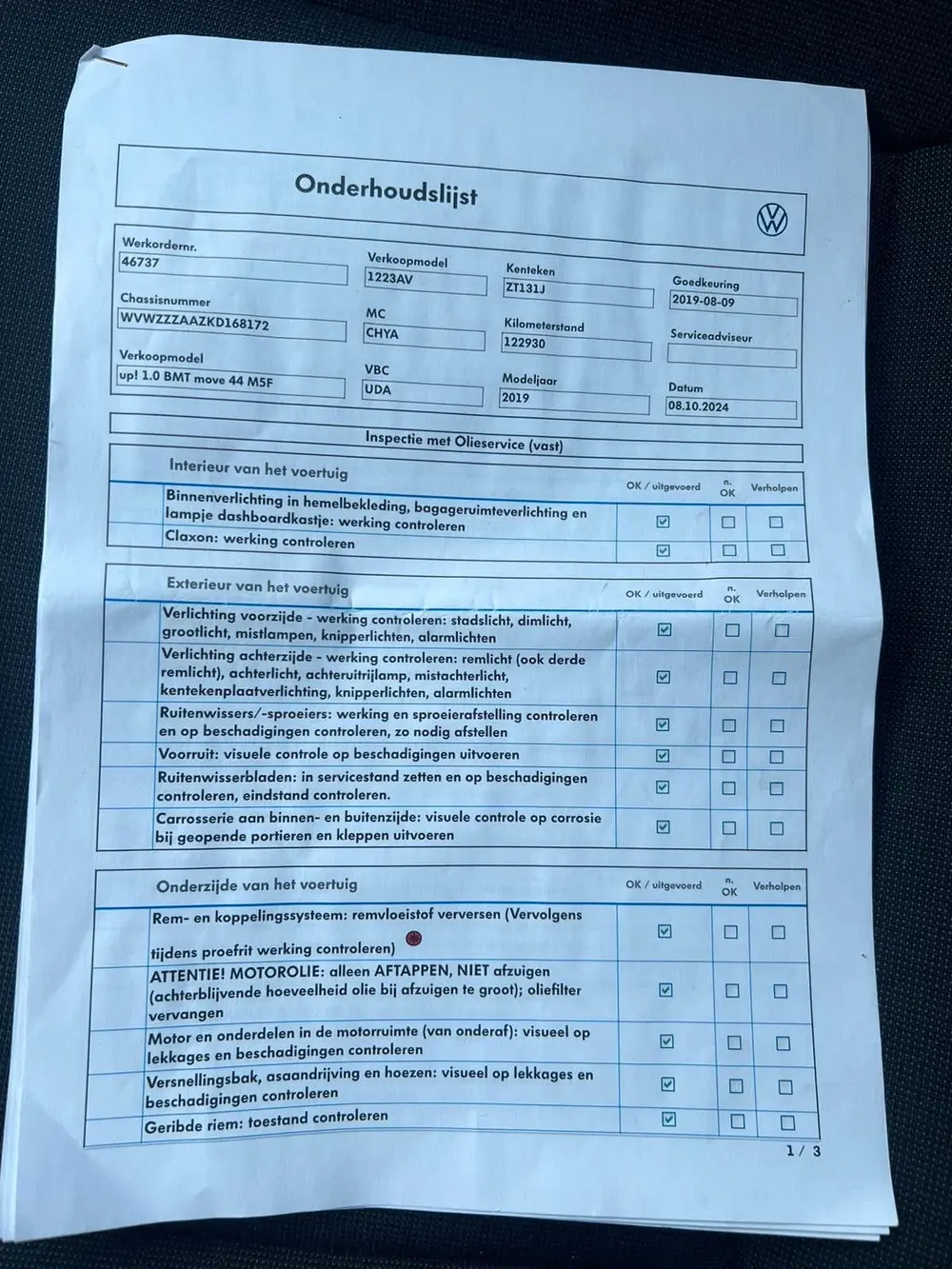 Volkswagen Up! 1.0 60PK 5D BMT 2019 Zwart uit 2019, foto 17