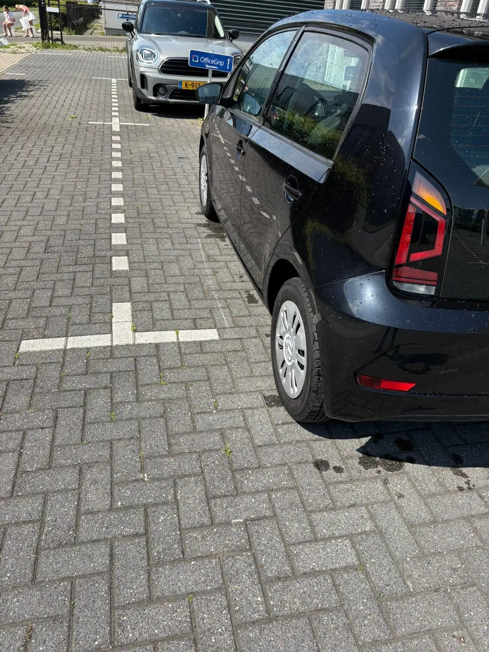 Volkswagen Up! 1.0 60PK 5D BMT 2019 Zwart uit 2019, foto 7