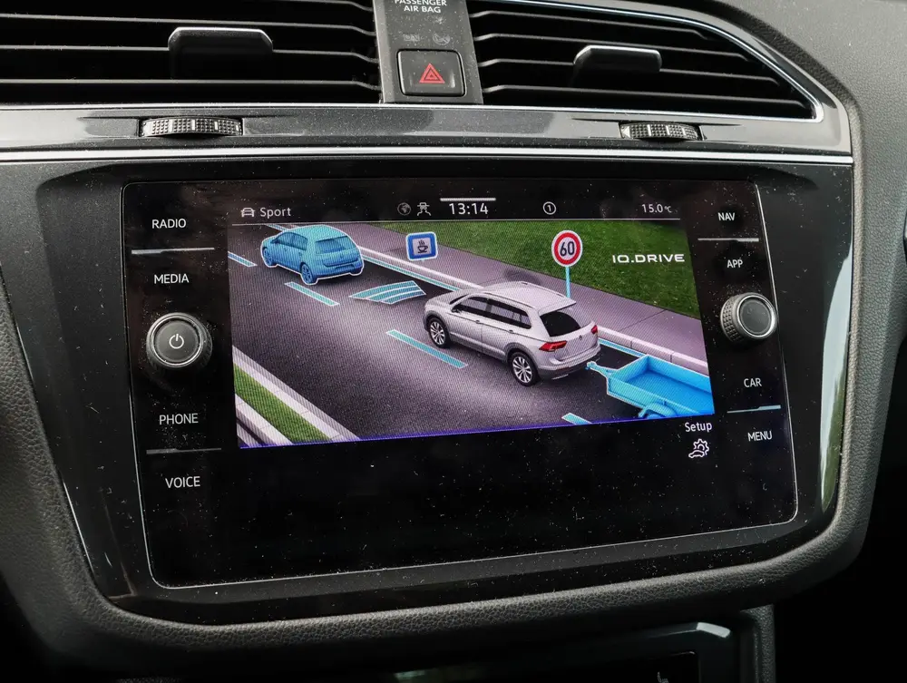Volkswagen Tiguan 1.5 TSI Business+ DSG | Trekhaak | Head up uit 2022, foto 12