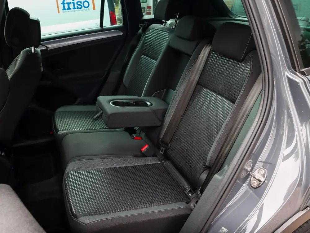 Volkswagen Tiguan 1.5 TSI Business+ DSG | Trekhaak | Head up uit 2022, foto 6