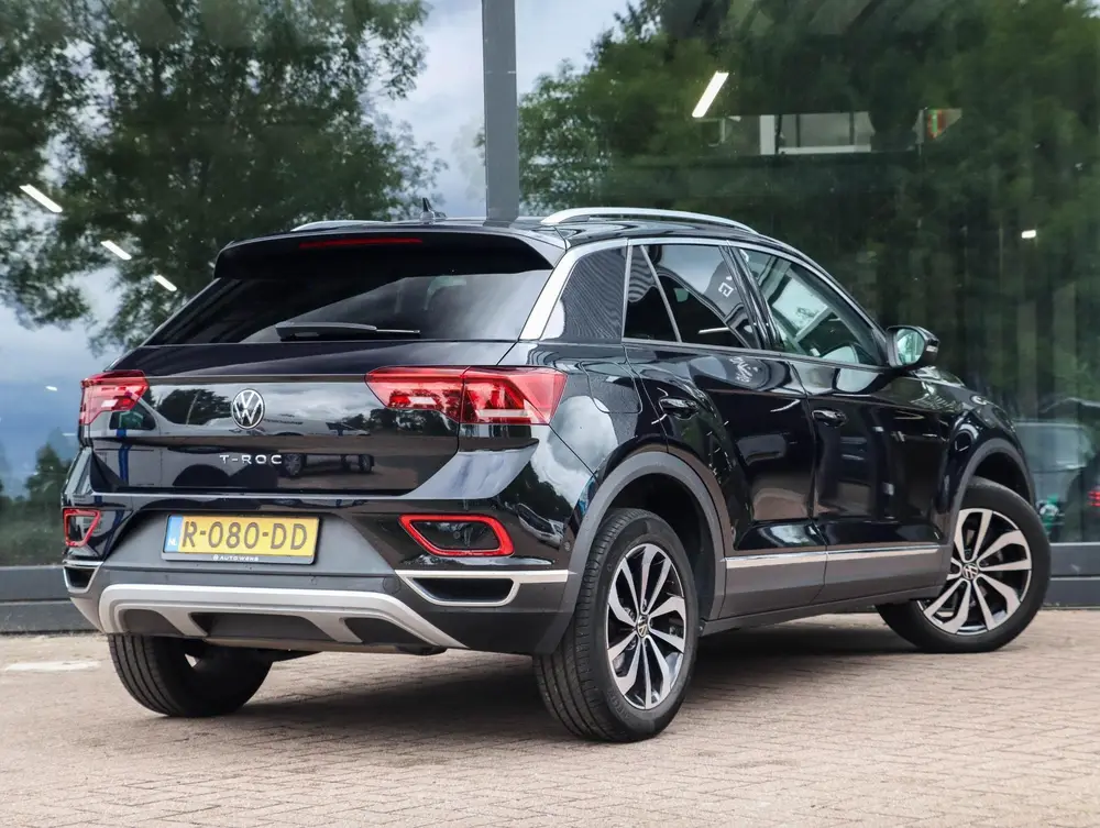 Volkswagen T-Roc 1.0 TSI Style 110PK Alcantara stoelen Camer uit 2022, foto 3