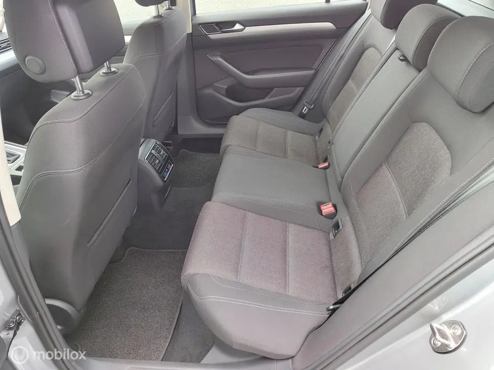 Volkswagen Passat Variant 1.5 TSI Business camera trekhaak uit 2019, foto 7