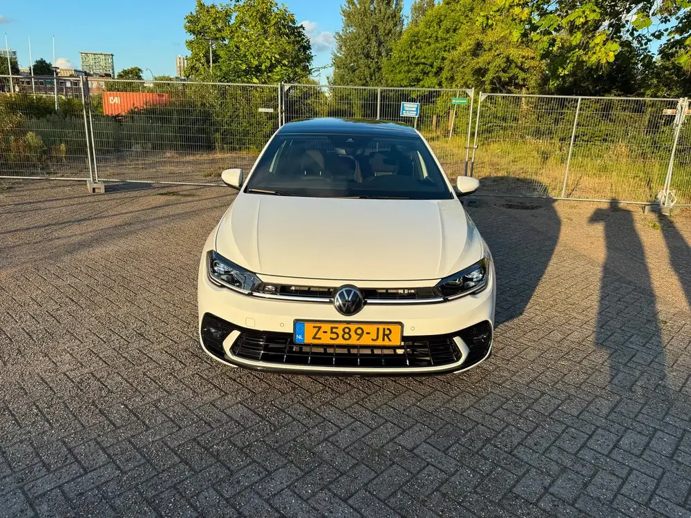 Volkswagen Polo 1.0 TSI 110PK DSG-7 R-Line Pano | 2023 | Wit uit 2023, foto 2