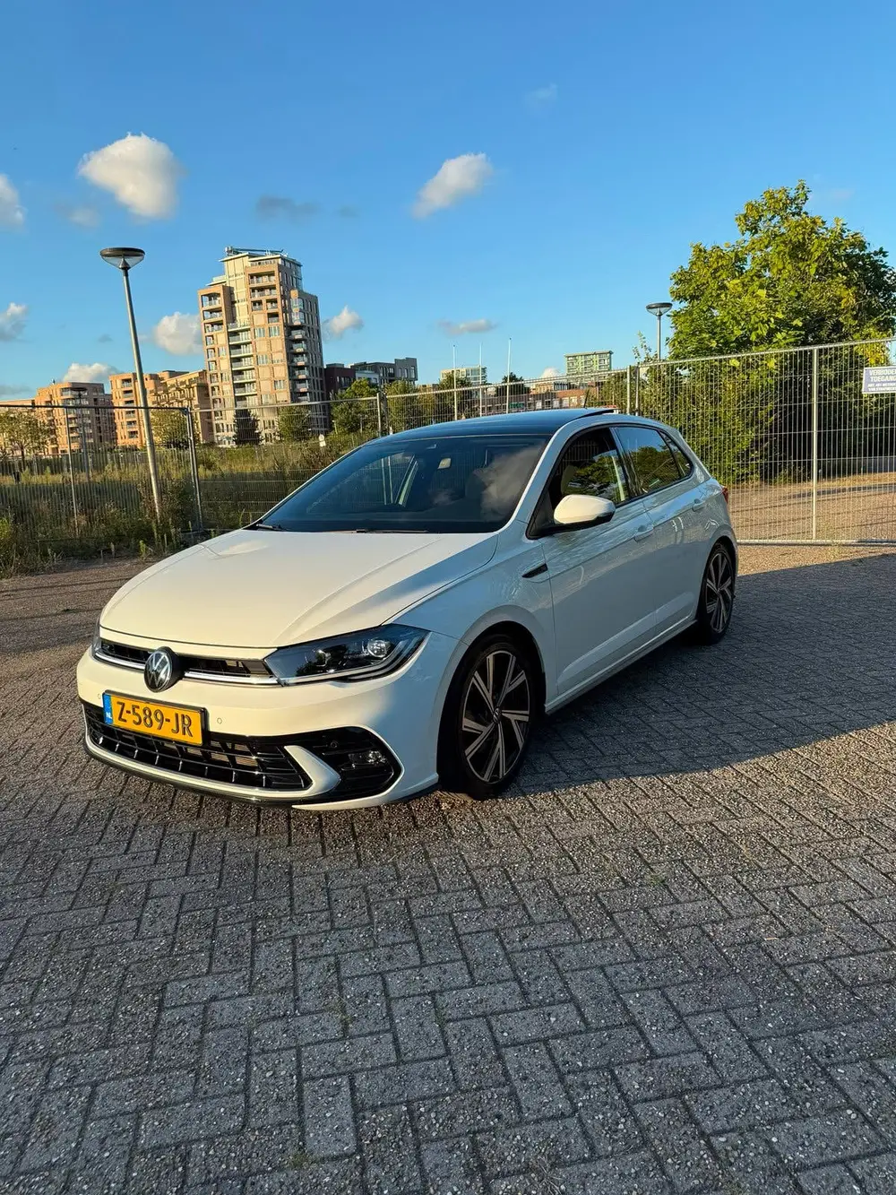 Volkswagen Polo 1.0 TSI 110PK DSG-7 R-Line Pano | 2023 | Wit uit 2023, foto 3