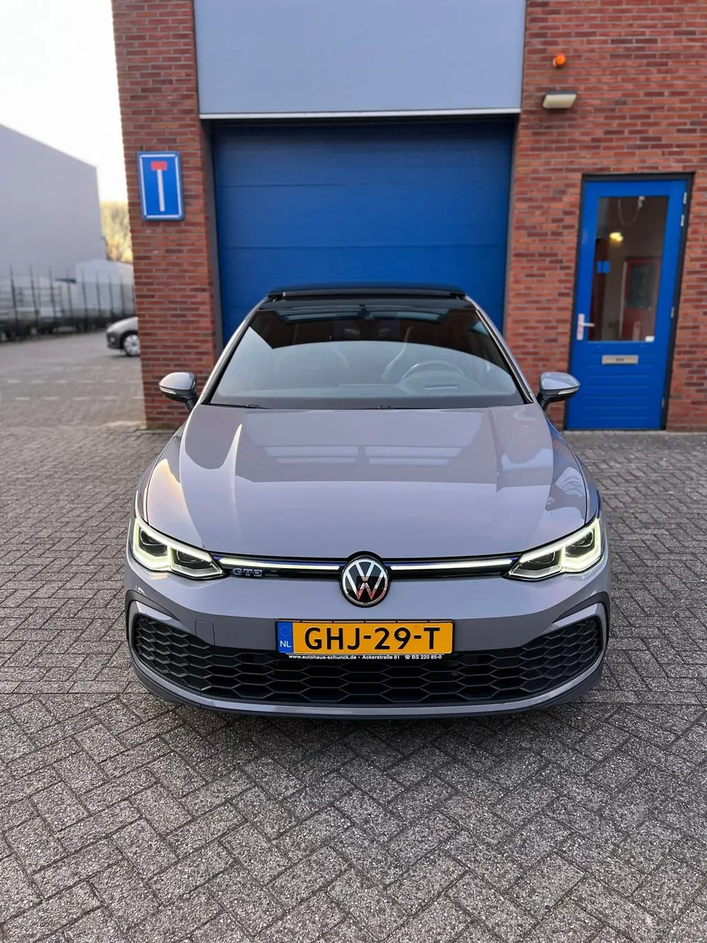 Volkswagen Golf 1.4 Ehybrid 245pk DSG 2021 Grijs uit 2021, foto 3