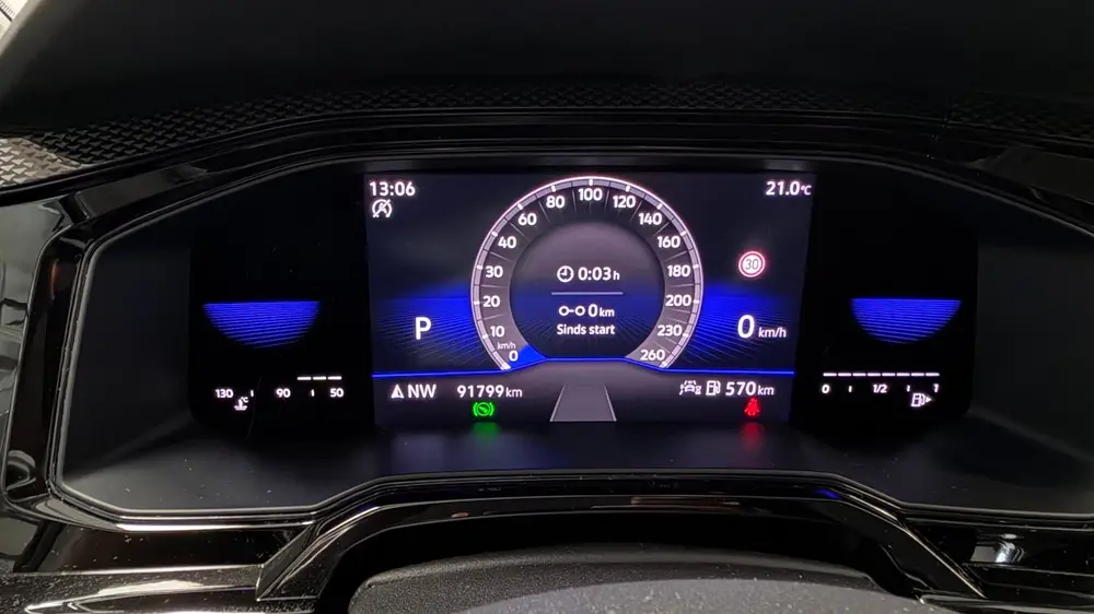 Volkswagen Taigo 1.0 TSI Life benzine automaat navigatie car uit 2022, foto 14