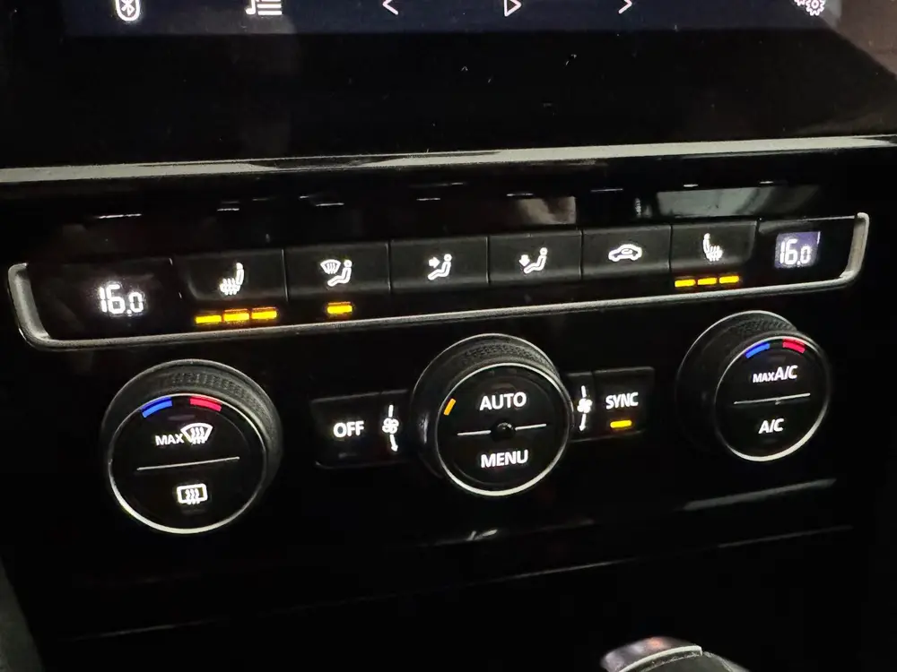 Volkswagen Golf 2.0 TSI 4Motion R Pano|Keyless|Dynaudio|Sfee uit 2019, foto 18