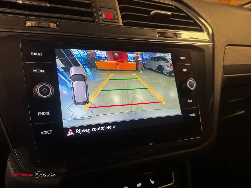 Volkswagen Tiguan Allspace 2.0 TSI 4Motion Highline Business uit 2019, foto 16