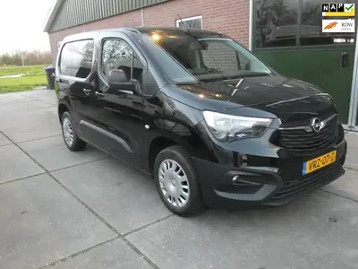 Opel COMBO 1.5D L1H1 Edition *130pk* navi/camera* autom* uit 2022