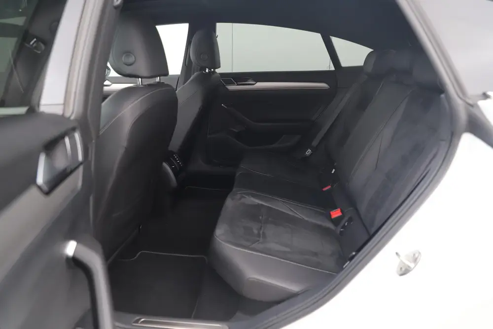 Volkswagen Arteon 1.5 TSI Business R 150PK DSG Automaat Virt uit 2020, foto 16