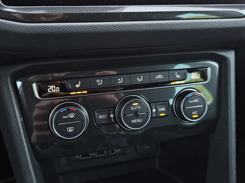 Volkswagen Tiguan 1.5 TSI ACT Highline Business R | ACC | 36 uit 2019, foto 18
