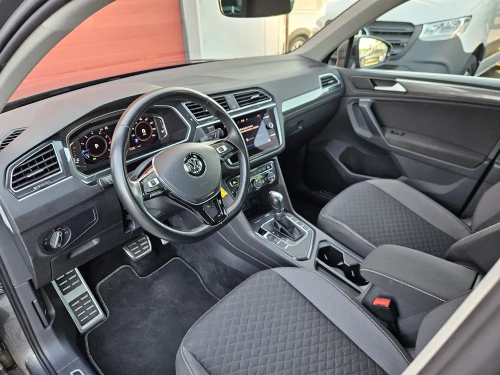 Volkswagen Tiguan 1.5 TSI ACT Highline Business R | ACC | 36 uit 2019, foto 4