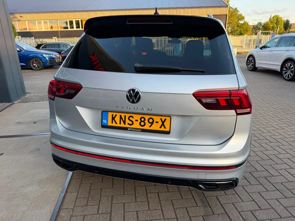 Volkswagen TIGUAN 1.5 TSI R-Line Business+/ ACC / Black Pack uit 2021, foto 10