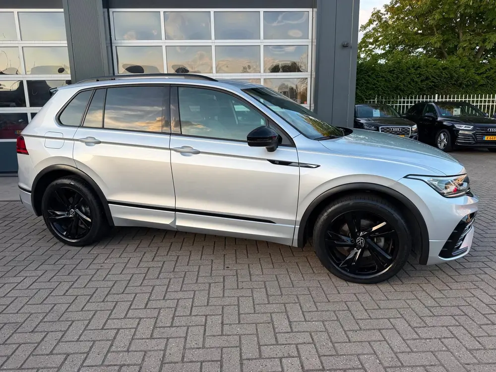 Volkswagen TIGUAN 1.5 TSI R-Line Business+/ ACC / Black Pack uit 2021, foto 7