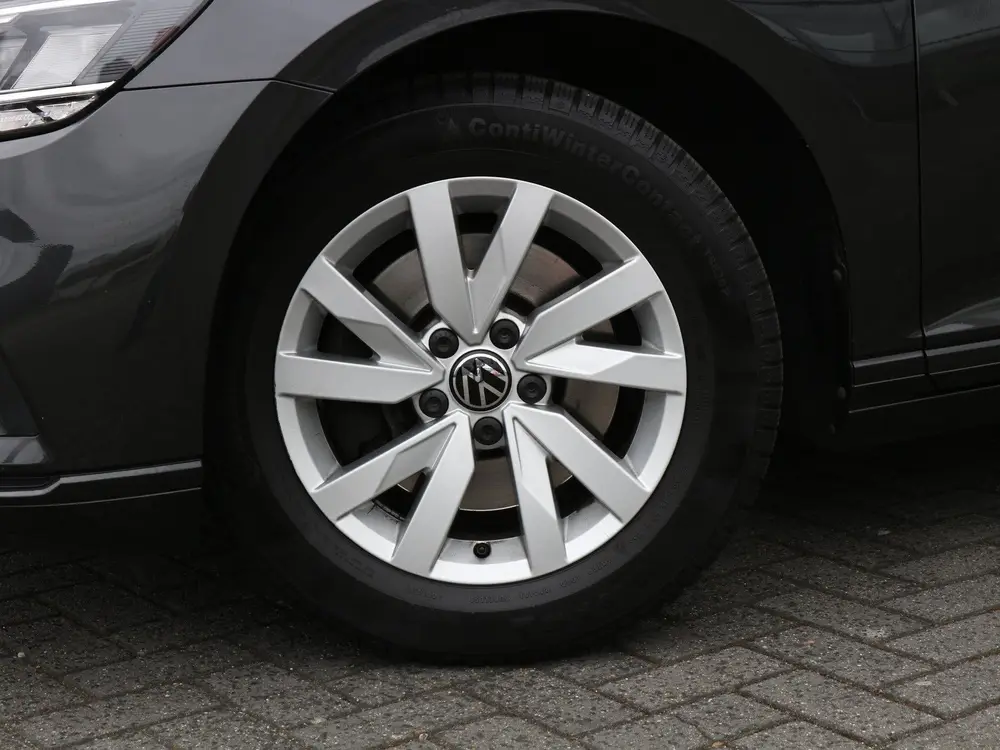 Volkswagen Passat Variant 1.5 TSI Business 7-DSG VIRTUAL NL uit 2022, foto 10