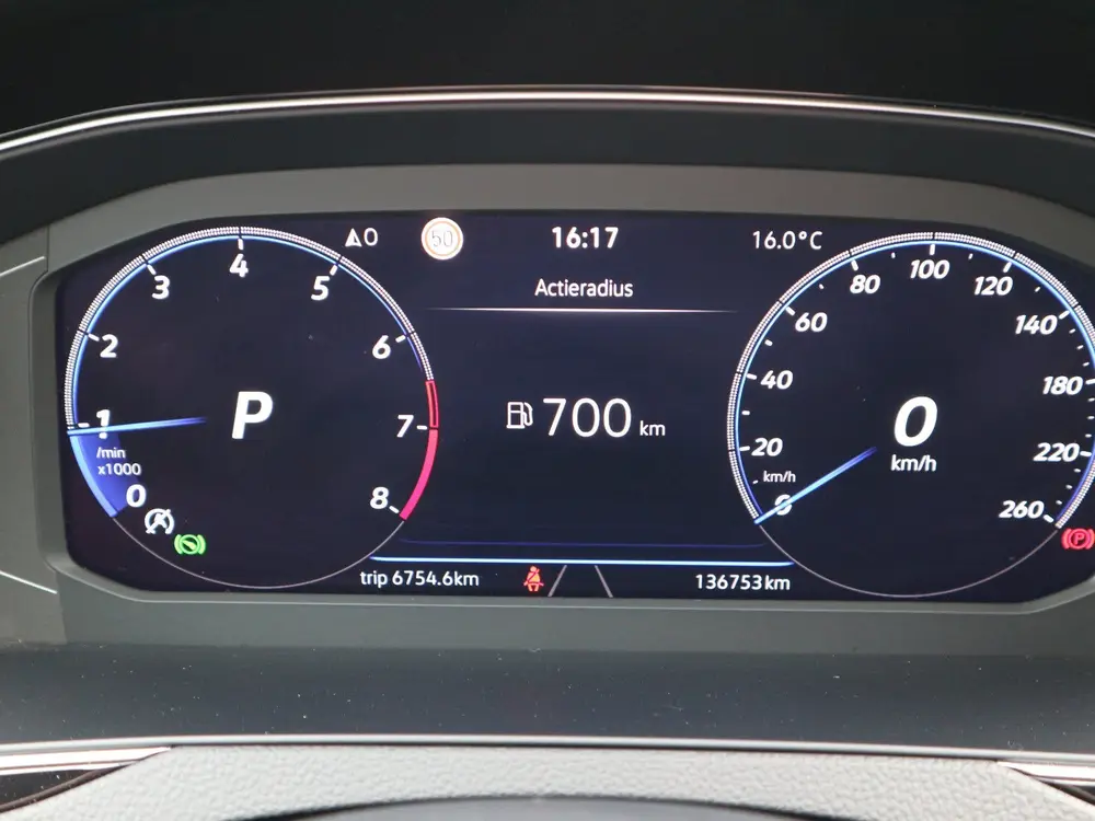 Volkswagen Passat Variant 1.5 TSI Business 7-DSG VIRTUAL NL uit 2022, foto 17