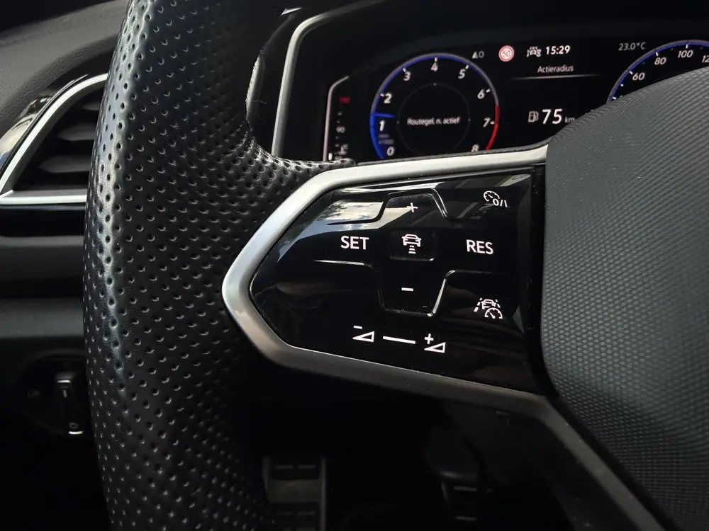 Volkswagen T-Roc 1.5 TSI R-Line | apple Carplay/Android Auto uit 2022, foto 16