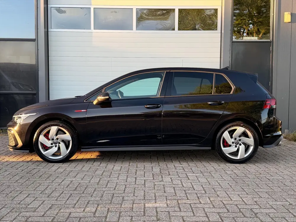 Volkswagen Golf 2.0 TSI 245pk handbak 17000km! uit 2022, foto 3
