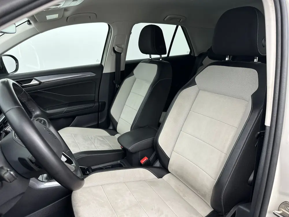 Volkswagen T-Roc 1.5 TSI Style VIRTUAL COCKPIT - CARPLAY - 1 uit 2022, foto 5