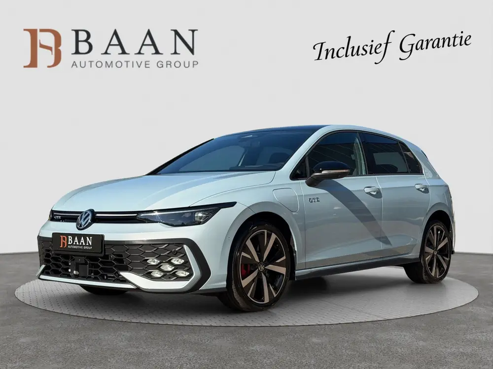 Volkswagen Golf 1.5 eHybrid GTE |HUD|DCC|Matrix IQ|Trekhaak| uit 2026