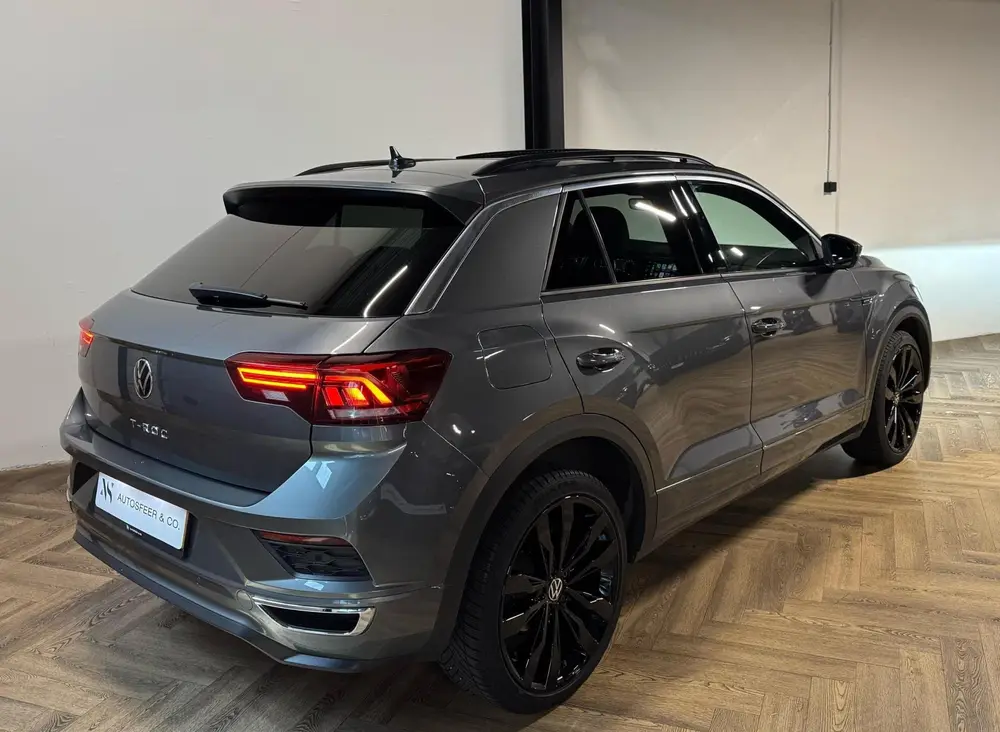 Volkswagen T-Roc 1.5 TSI Sport Business R-Line PANO CAM uit 2020, foto 12