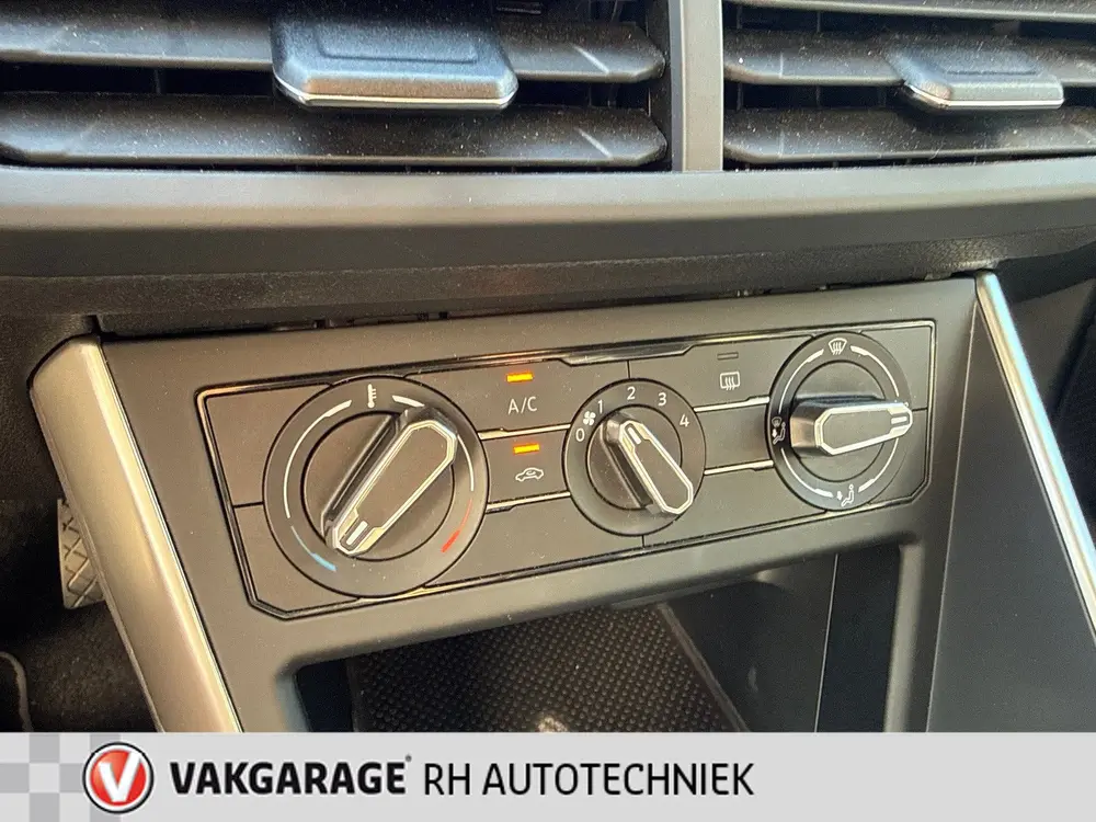 Volkswagen Taigo 1.0 TSI Life Org NL, NAP uit 2023, foto 12
