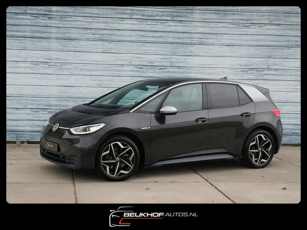 Volkswagen ID.3 First Plus 58 kWh Trekhaak Adapt Cruis Soh91 uit 2020