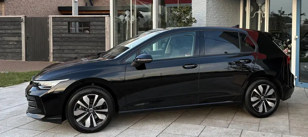 Volkswagen Golf 1.5 eTSI Life Edition uit 2024, foto 5